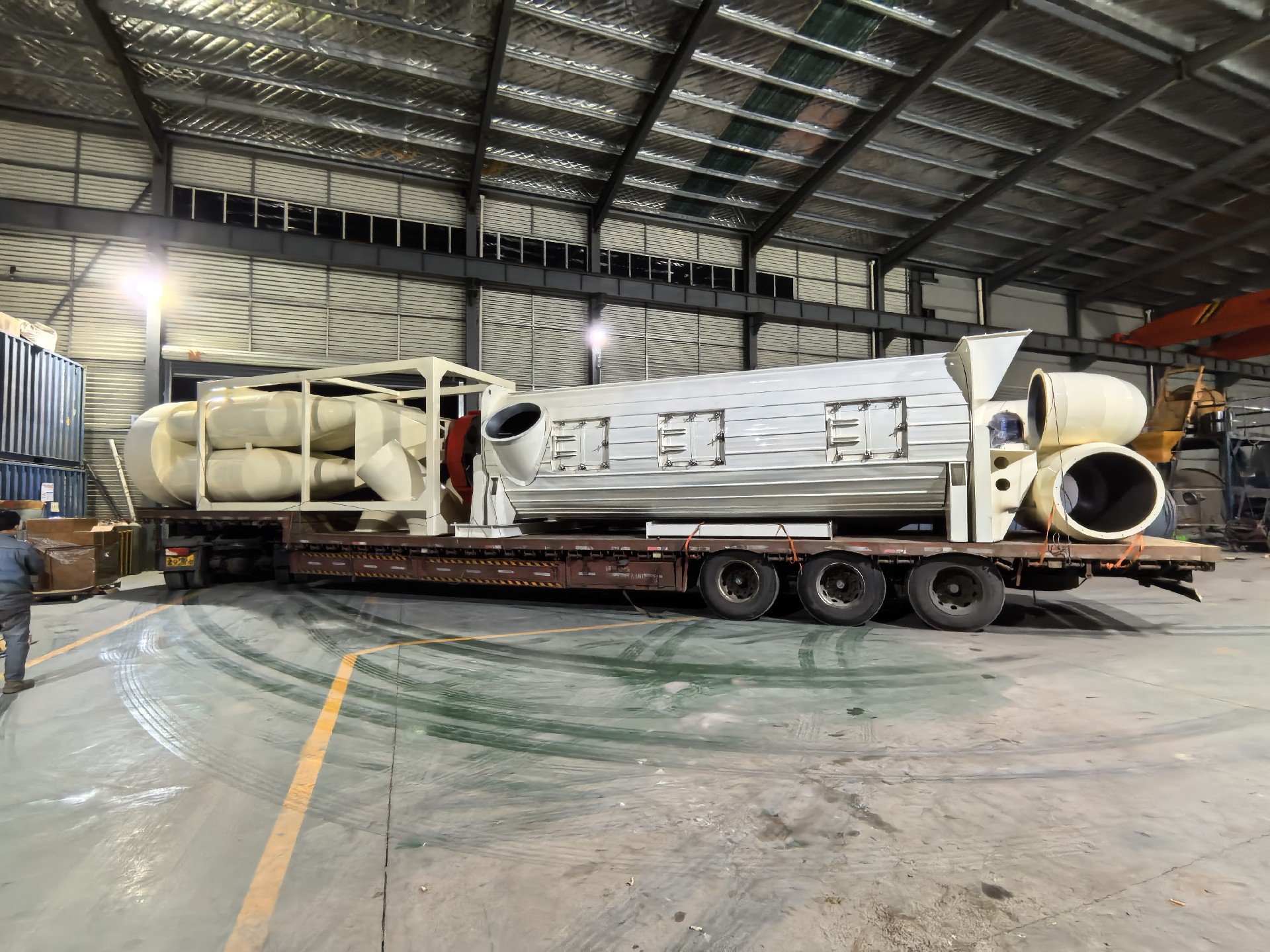 品质护航，使命必达！翎琪石灰烘干机顺利发往广西梧州，助力区域产业升级